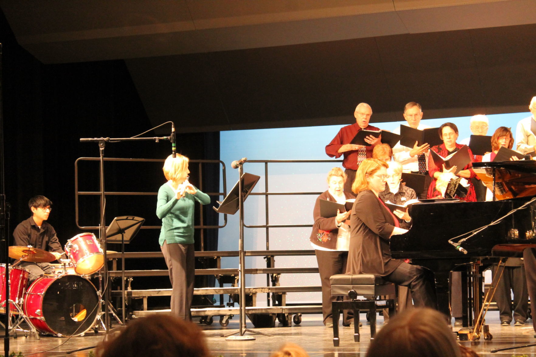 Red Kettle Concert 067.JPG